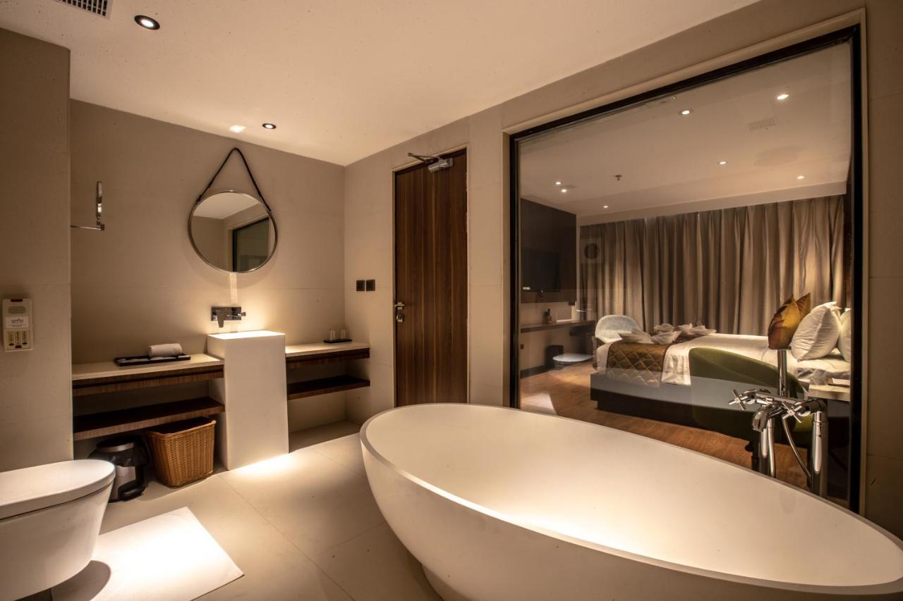 Hotel Span International Коччи Экстерьер фото