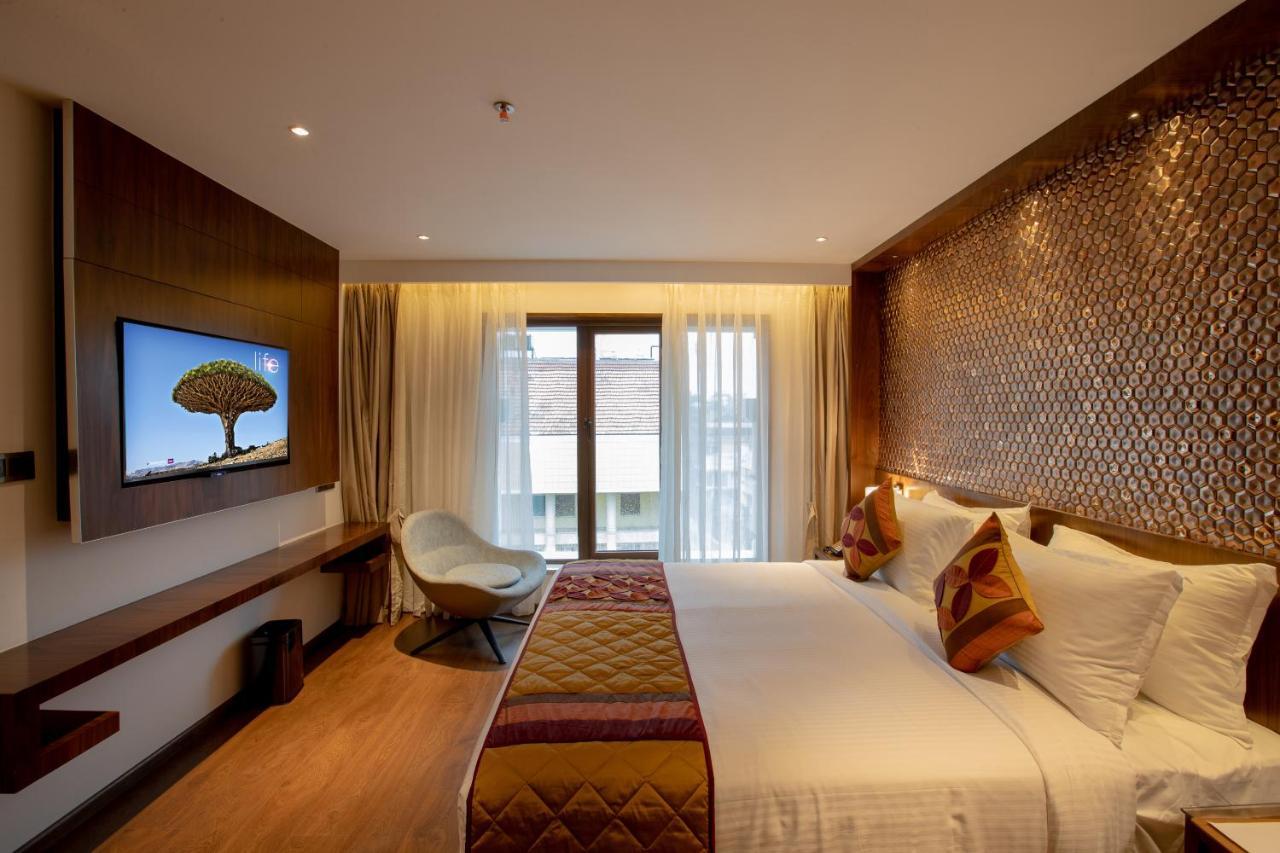 Hotel Span International Коччи Экстерьер фото
