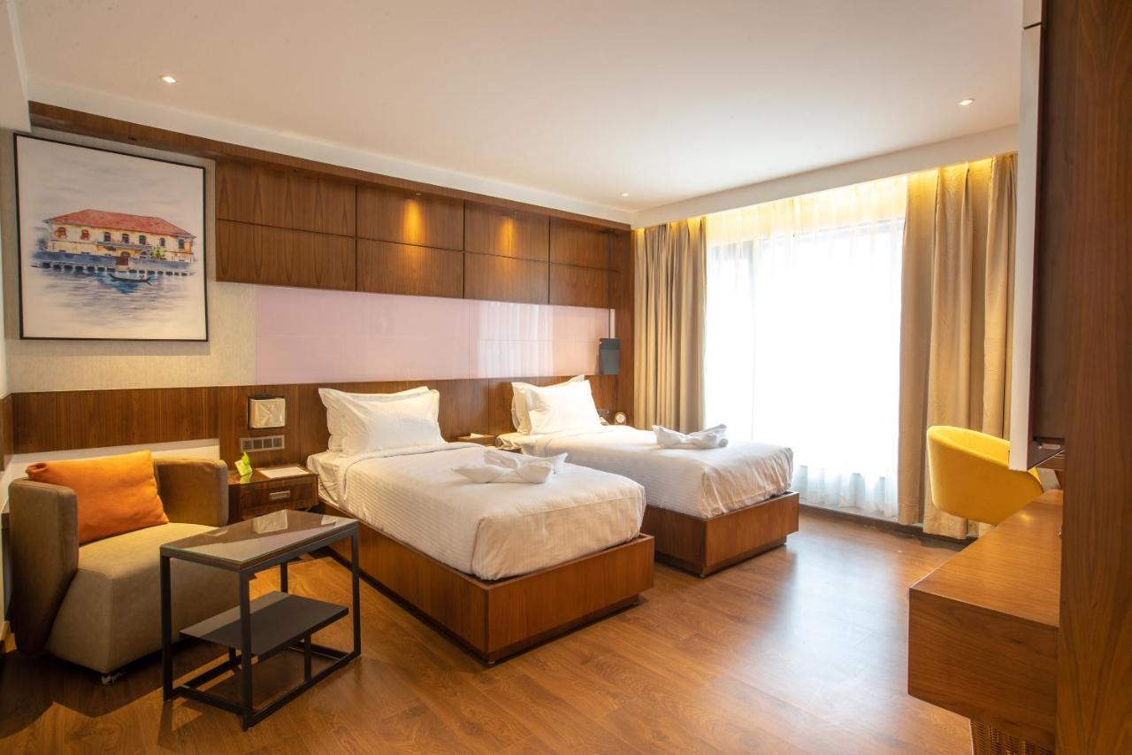 Hotel Span International Коччи Экстерьер фото