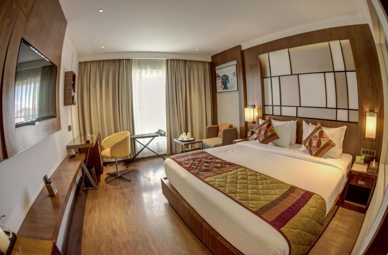 Hotel Span International Коччи Экстерьер фото