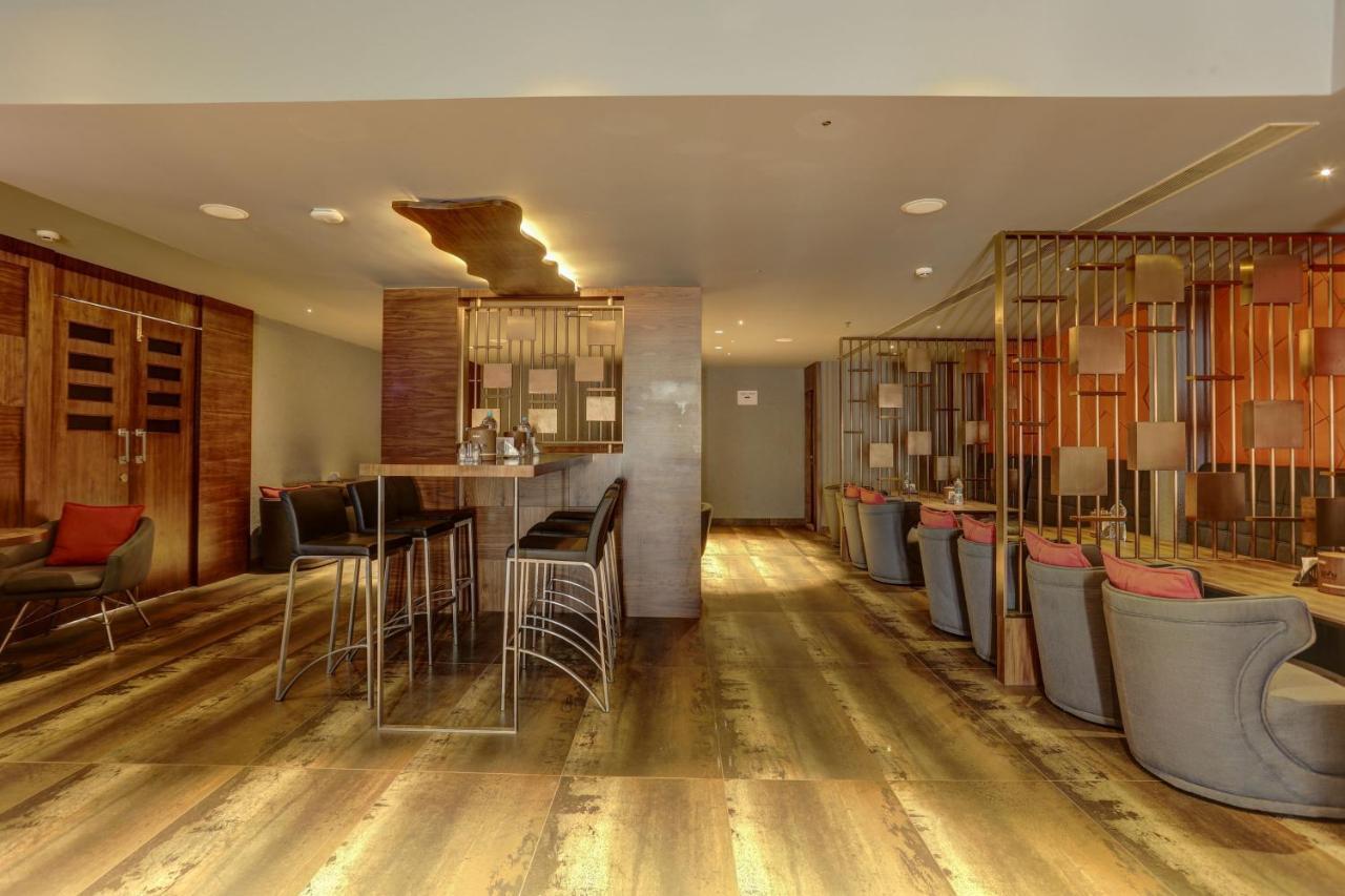 Hotel Span International Коччи Экстерьер фото
