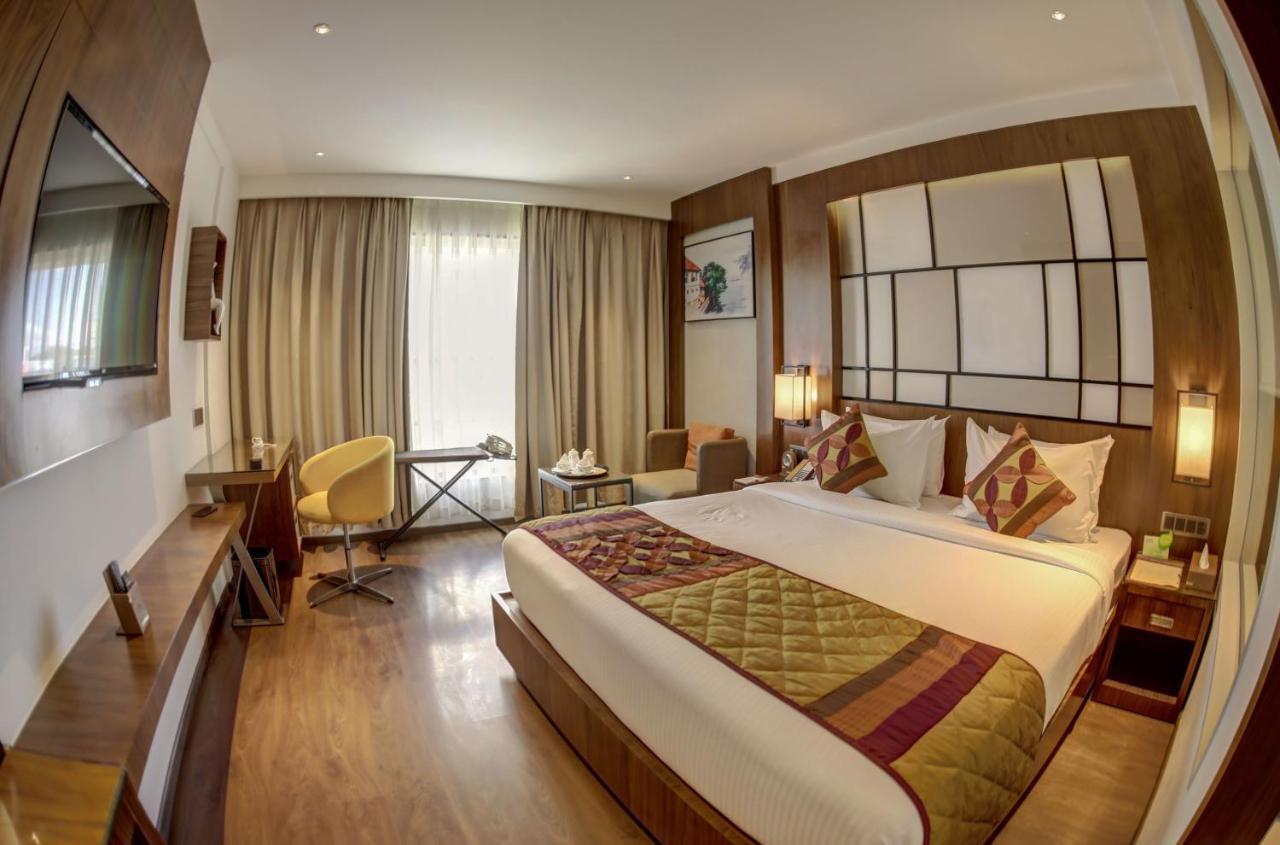 Hotel Span International Коччи Экстерьер фото