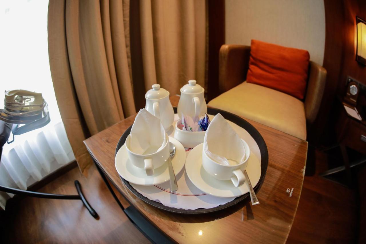 Hotel Span International Коччи Экстерьер фото